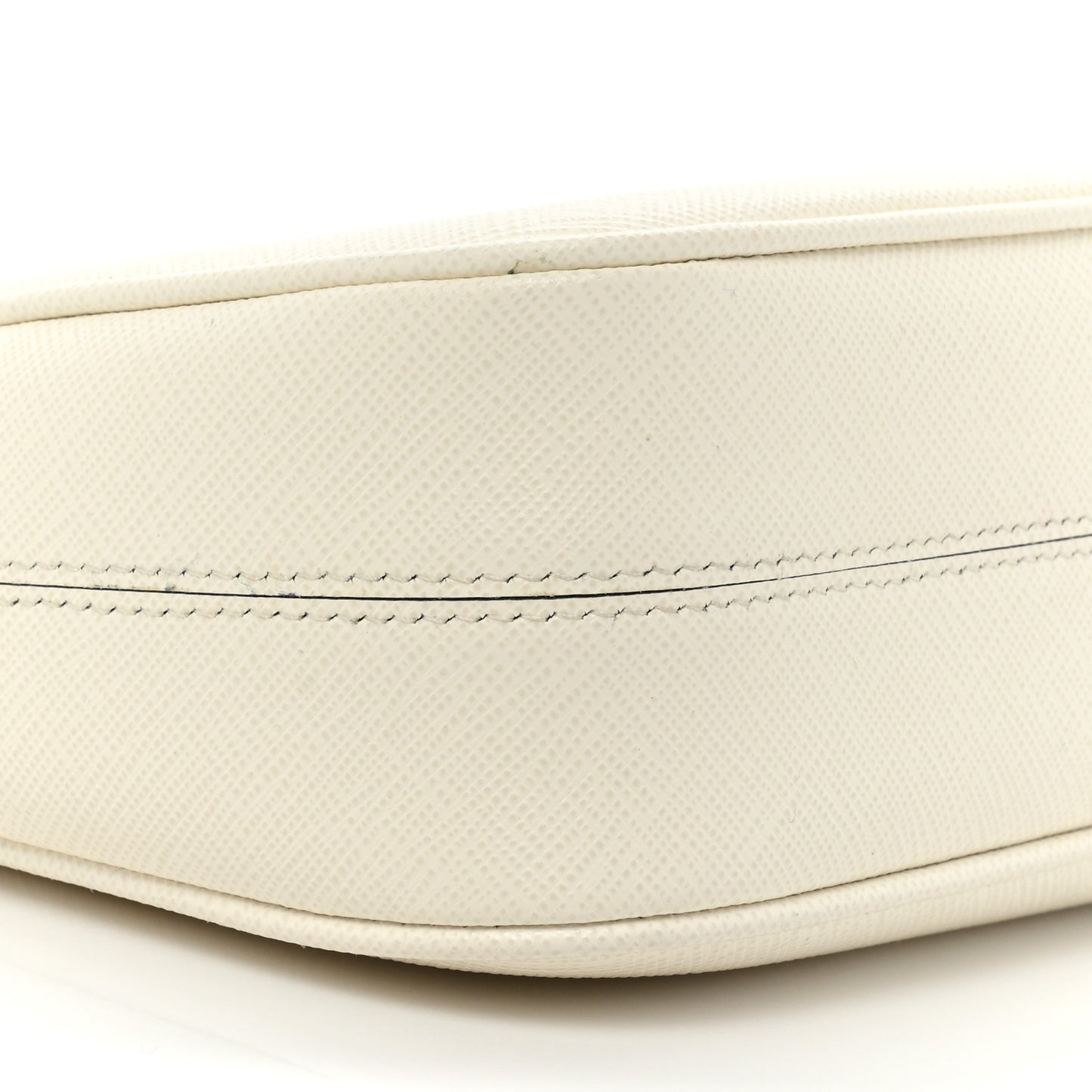 Saffiano Re-Edition 2005 Shoulder Bag White