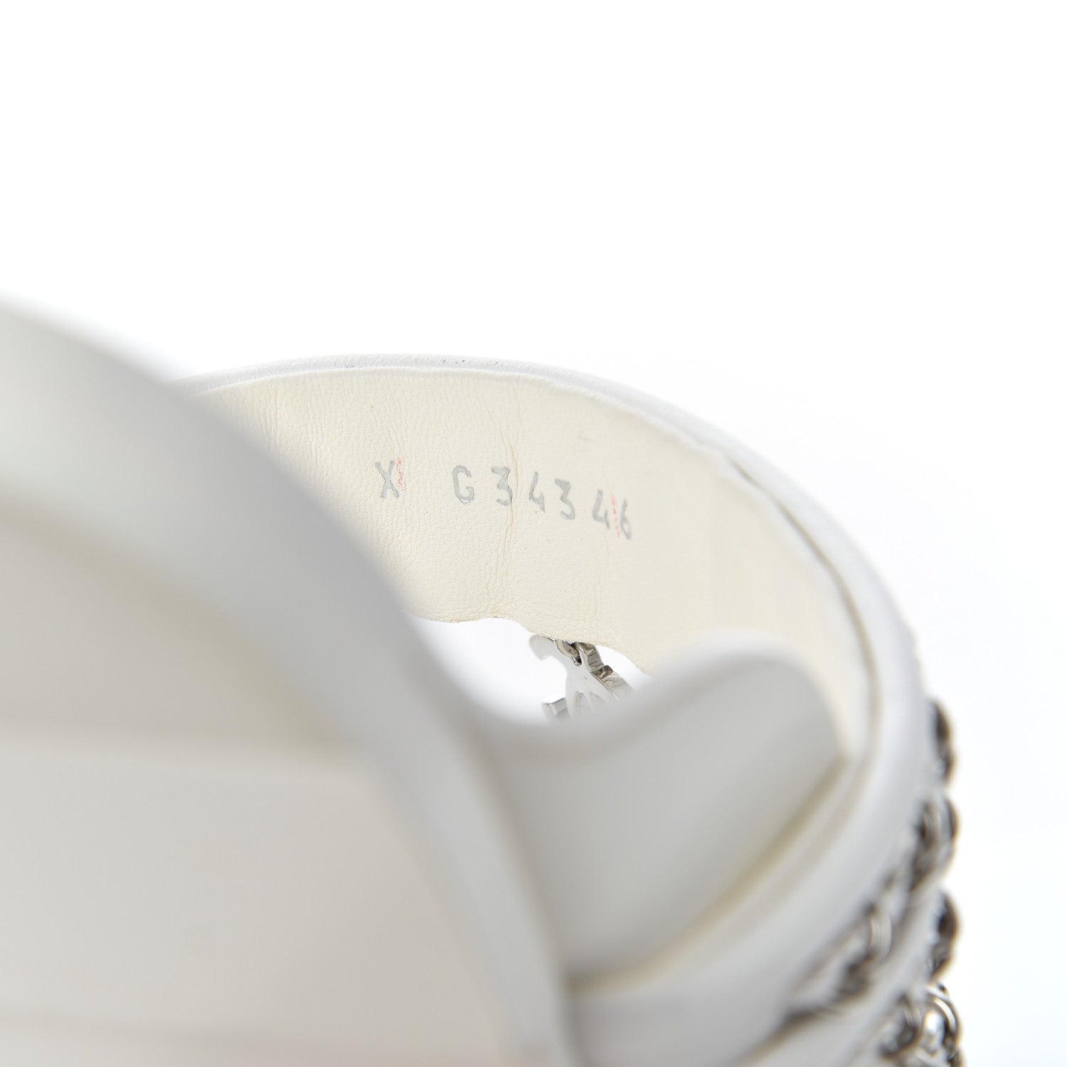 Chanel Calfskin Chain CC Thong Flat Sandals 41 White 8 of 15