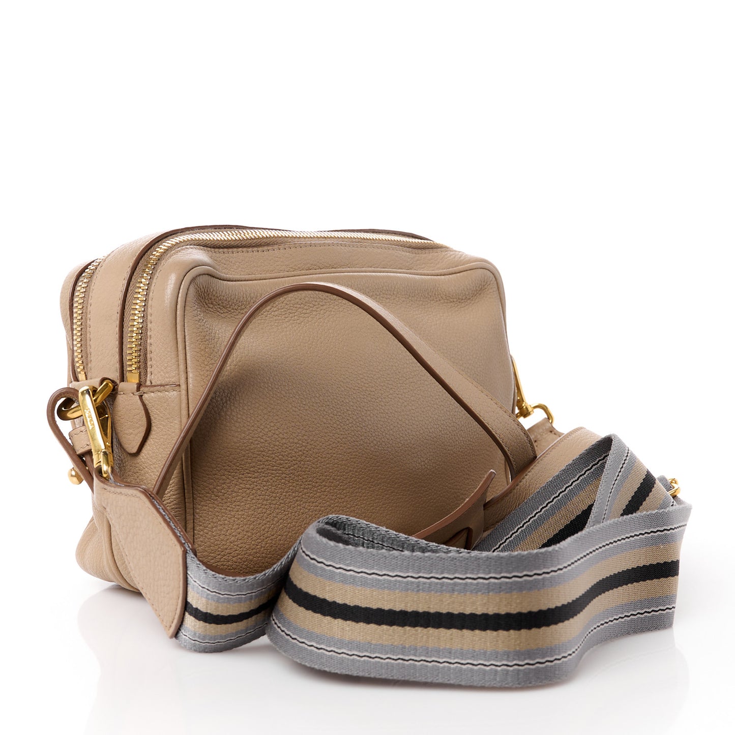 Vitello Daino Camera Crossbody Cammeo