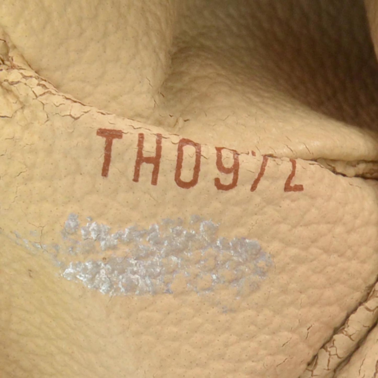 Monogram Trousse Ronde 20 Makeup Case