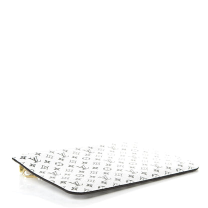 Louis Vuitton Monogram Giant Neverfull MM GM Pochette White 4 of 7