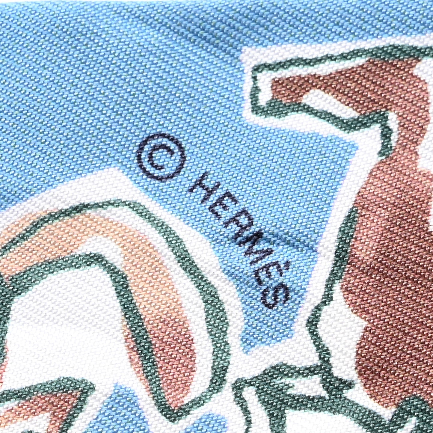 Silk Chevaux En Liberte Twilly Bleu Glacier Beige