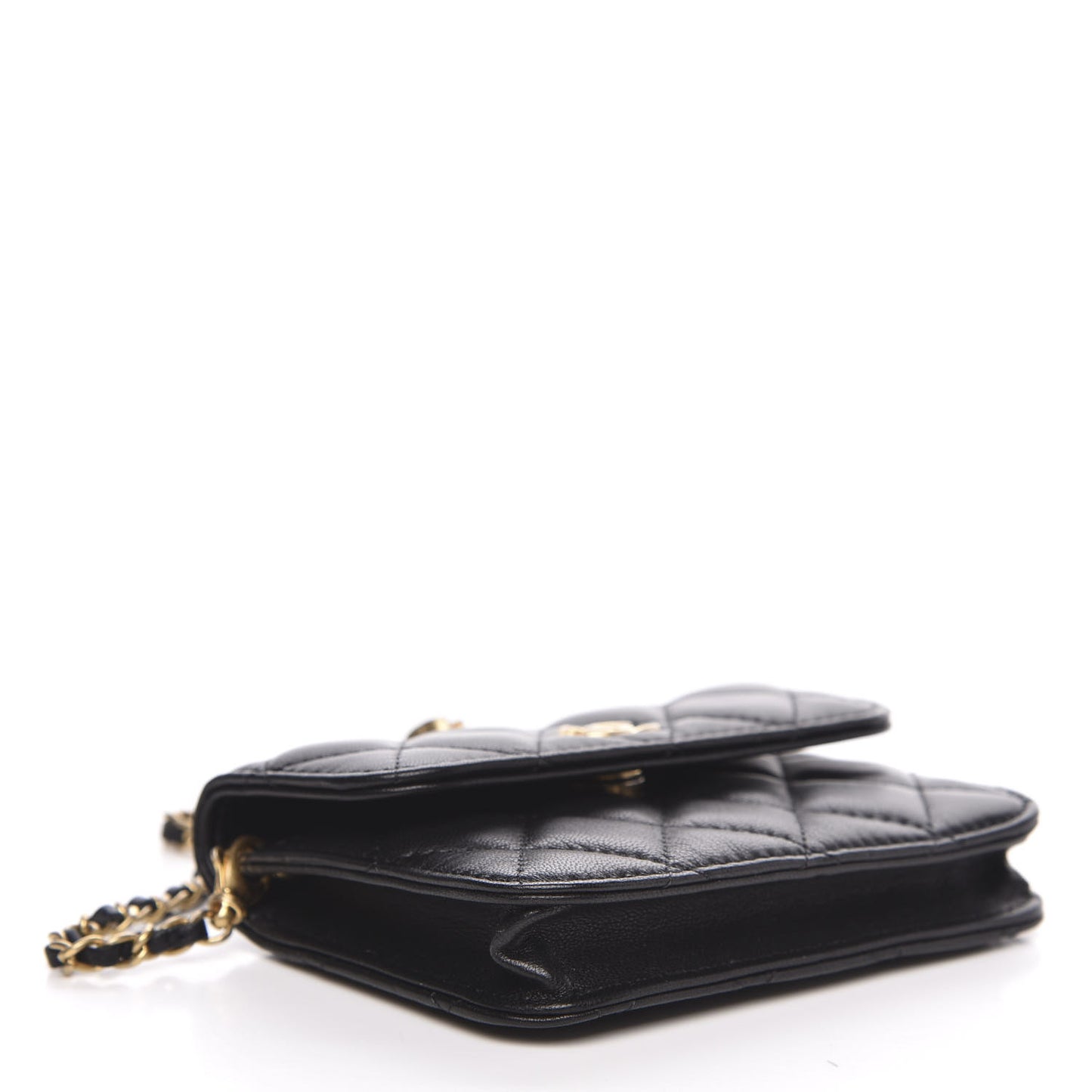Lambskin Quilted Pearl Crush Clutch With Chain Black