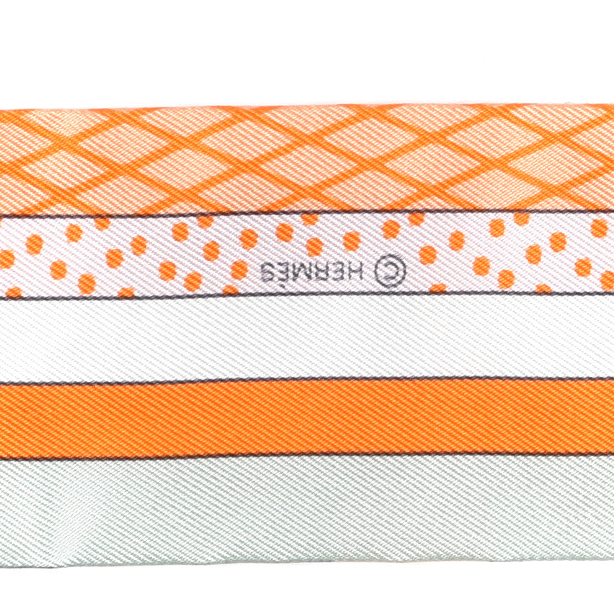 Silk Twilly Grand Theatre Nouveau Abricot Orange Jaune