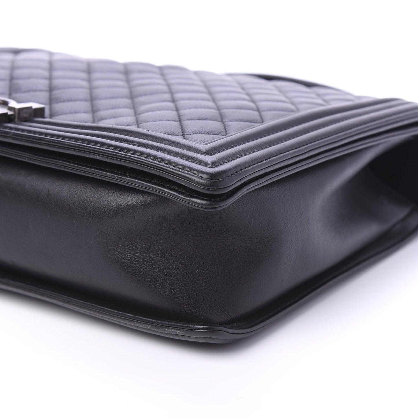 Calfskin Quilted Large Boy Flap Black