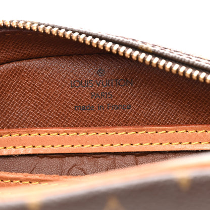 Louis Vuitton Monogram Blois 6 of 12