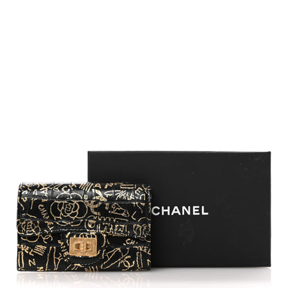 Chanel Calfskin Crocodile Embossed Graffiti 2.55 Crocodile Reissue Flap Card Holder Black Gold 9 of 9