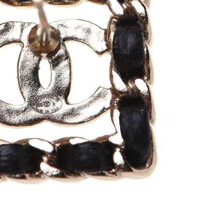Chanel Crystal Lambskin Chain Sergeant Stud Earrings Black Gold 8 of 9