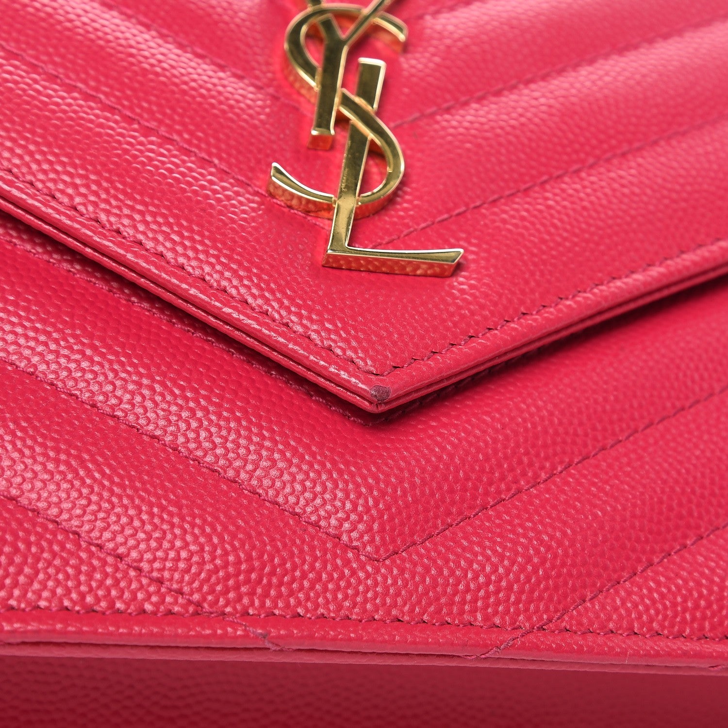 Saint Laurent Grain De Poudre Matelasse Chevron Monogram Envelope Chain Wallet Bubblegum 10 of 11