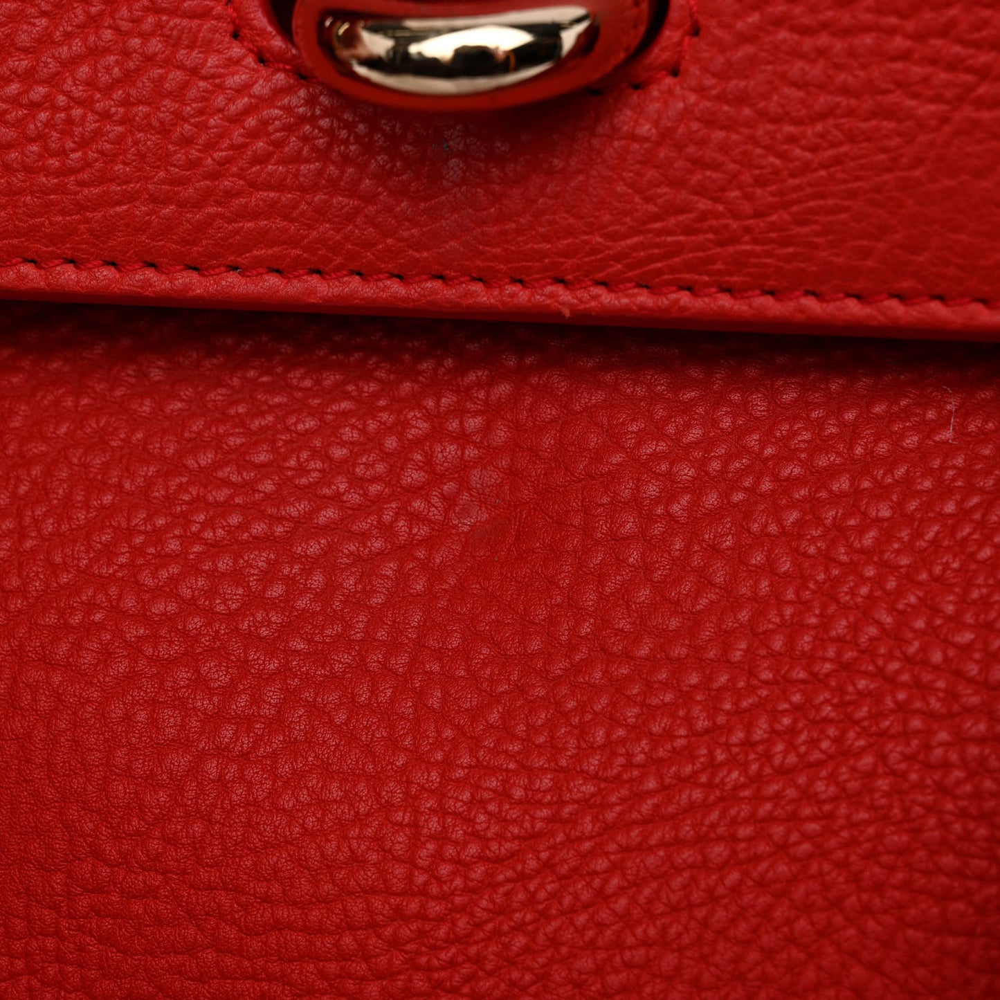 Grained Calfskin M Tube Round Tote Rouge Coquelicot