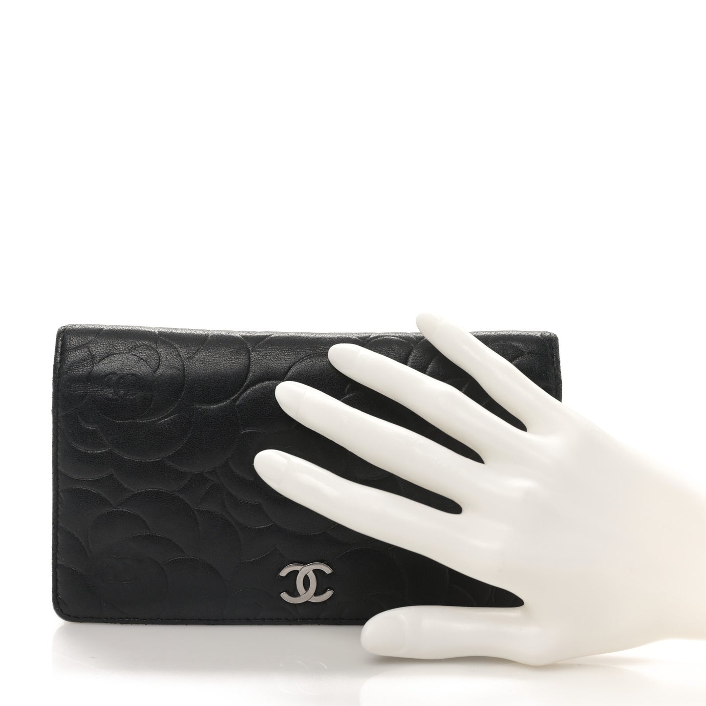 Lambskin Camellia Embossed Yen Wallet Black