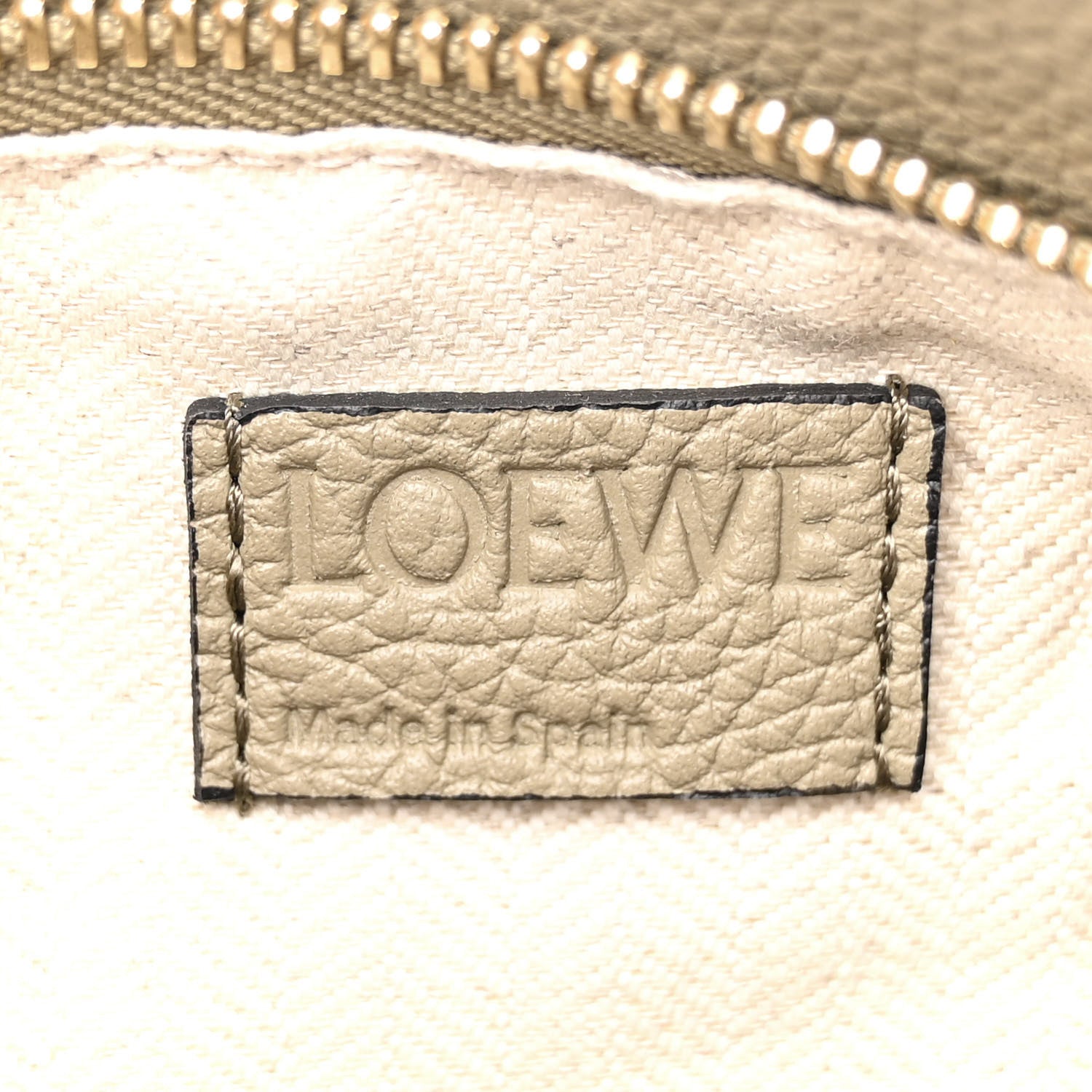 Loewe Calfskin Small Puzzle Bag Artichoke Green 6 of 9
