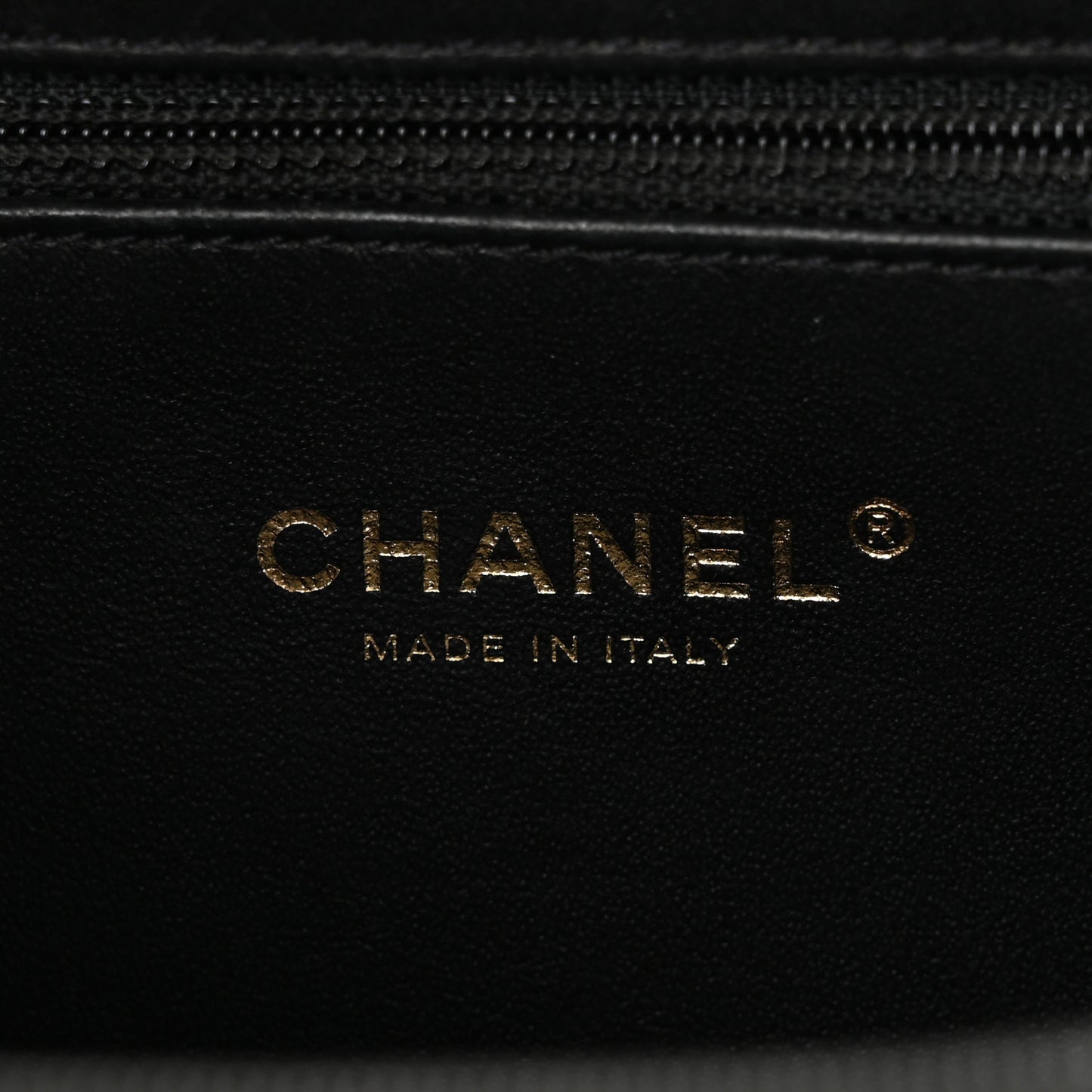 Caviar Quilted Medium CC Filigree Vanity Case Beige Black