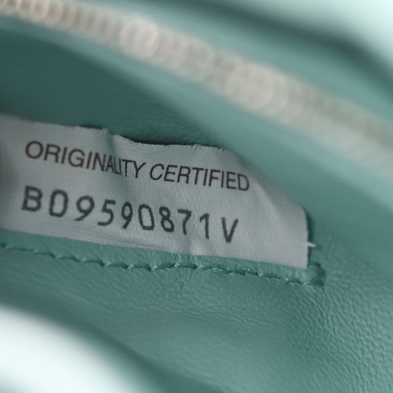 Bottega Veneta Lambskin Maxi Intreccio Padded Chain Cassette Crossbody Bag Spearmint 7 of 9