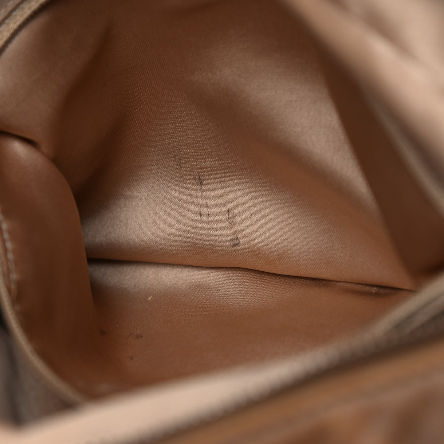 Calfskin Bubble Quilt Bowler Brown