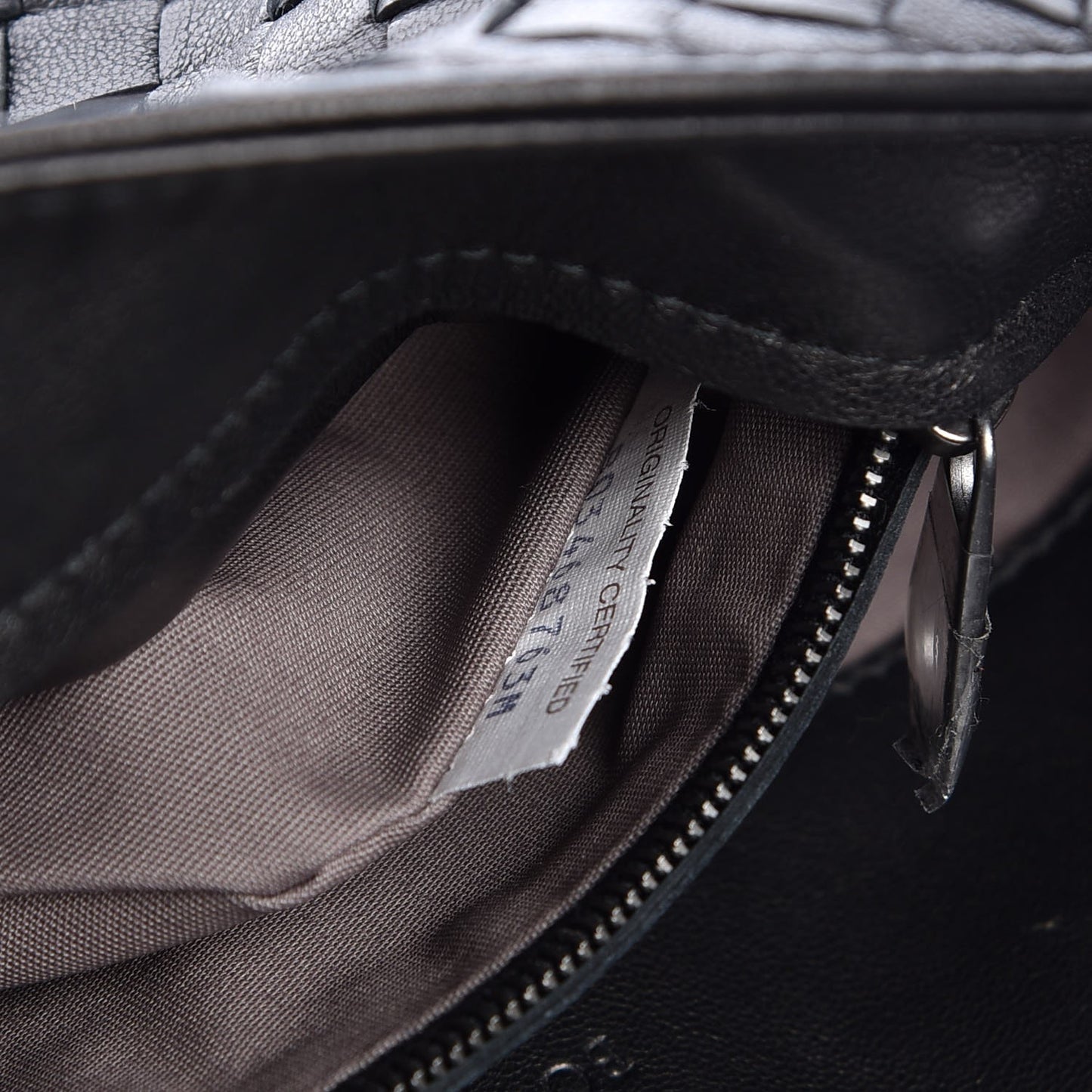 Nappa Intrecciato VN Crossbody Messenger Bag Black