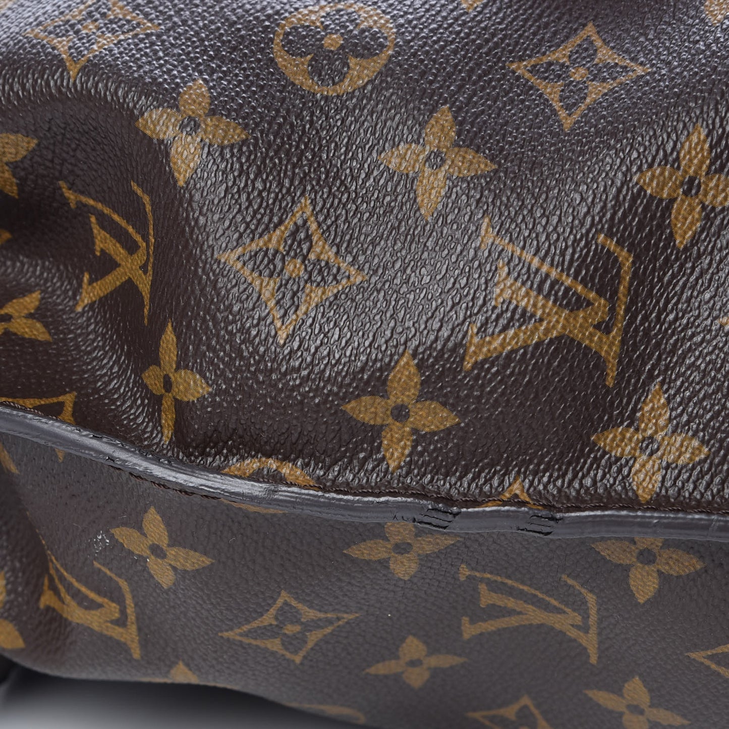 Monogram Metis