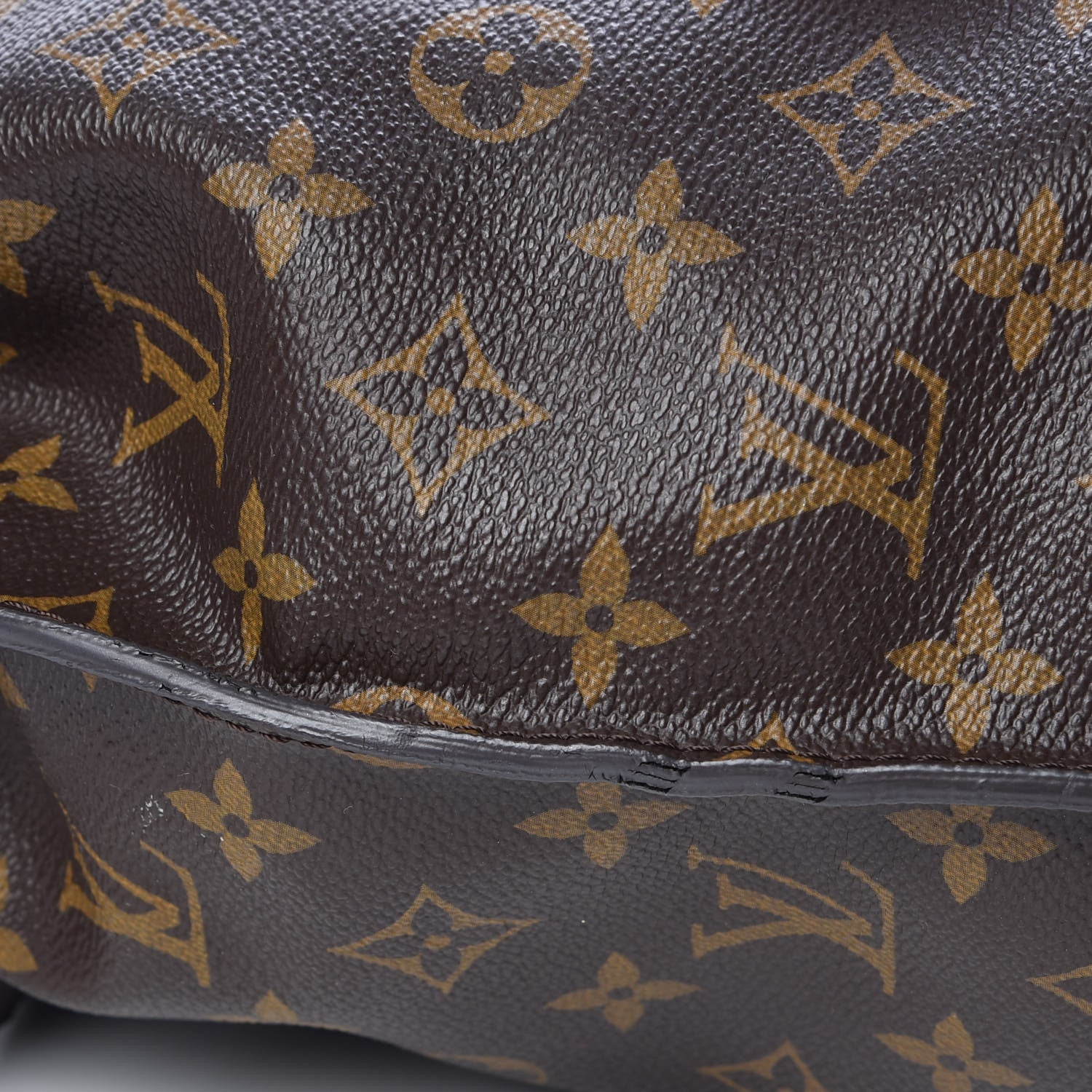 Louis Vuitton Monogram Metis 16 of 17