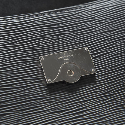 Louis Vuitton Epi Cluny MM Black 11 of 17