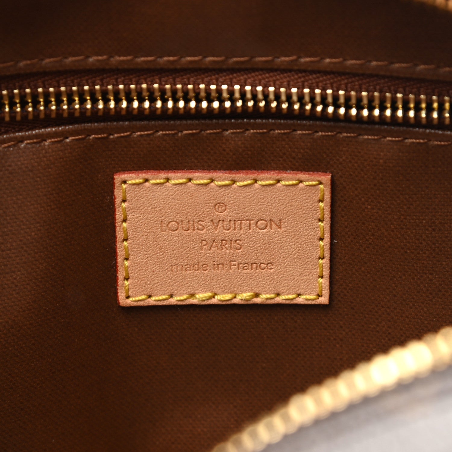 Louis Vuitton Monogram Toiletry Bag 25 6 of 7