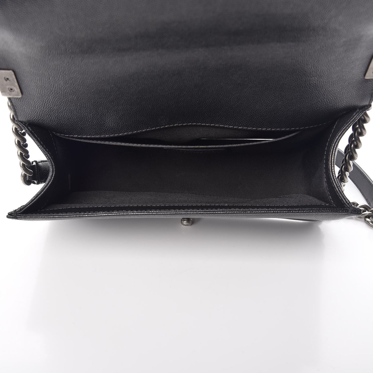 Caviar Quilted Medium Boy Flap Black