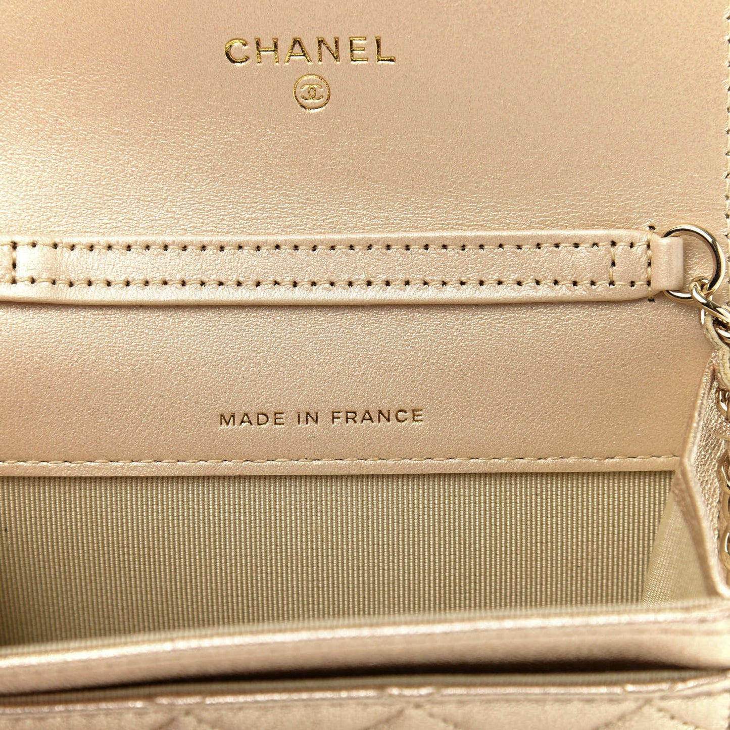 Metallic Lambskin Quilted Flap Chain Waist Bag Gold