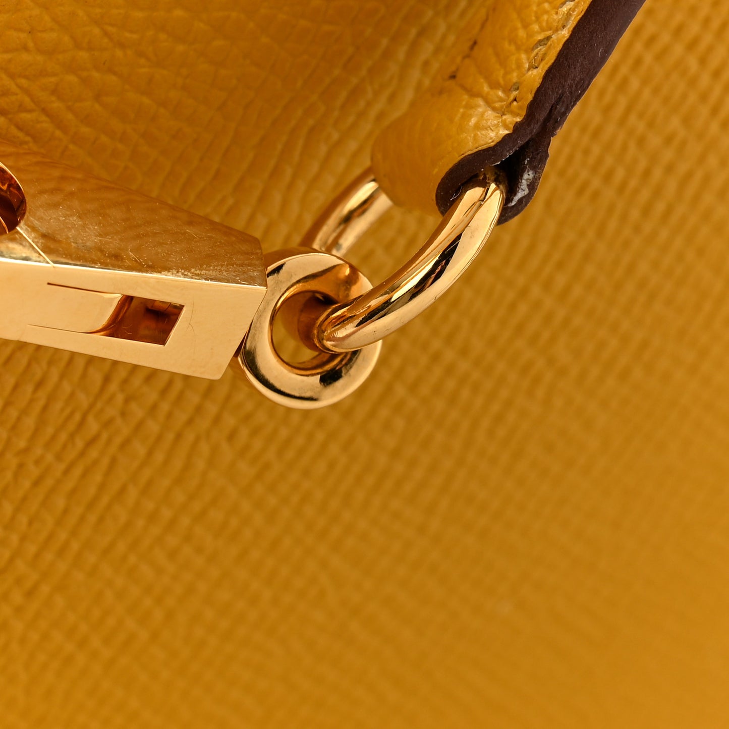 Epsom Bolide 27 Jaune Ambre