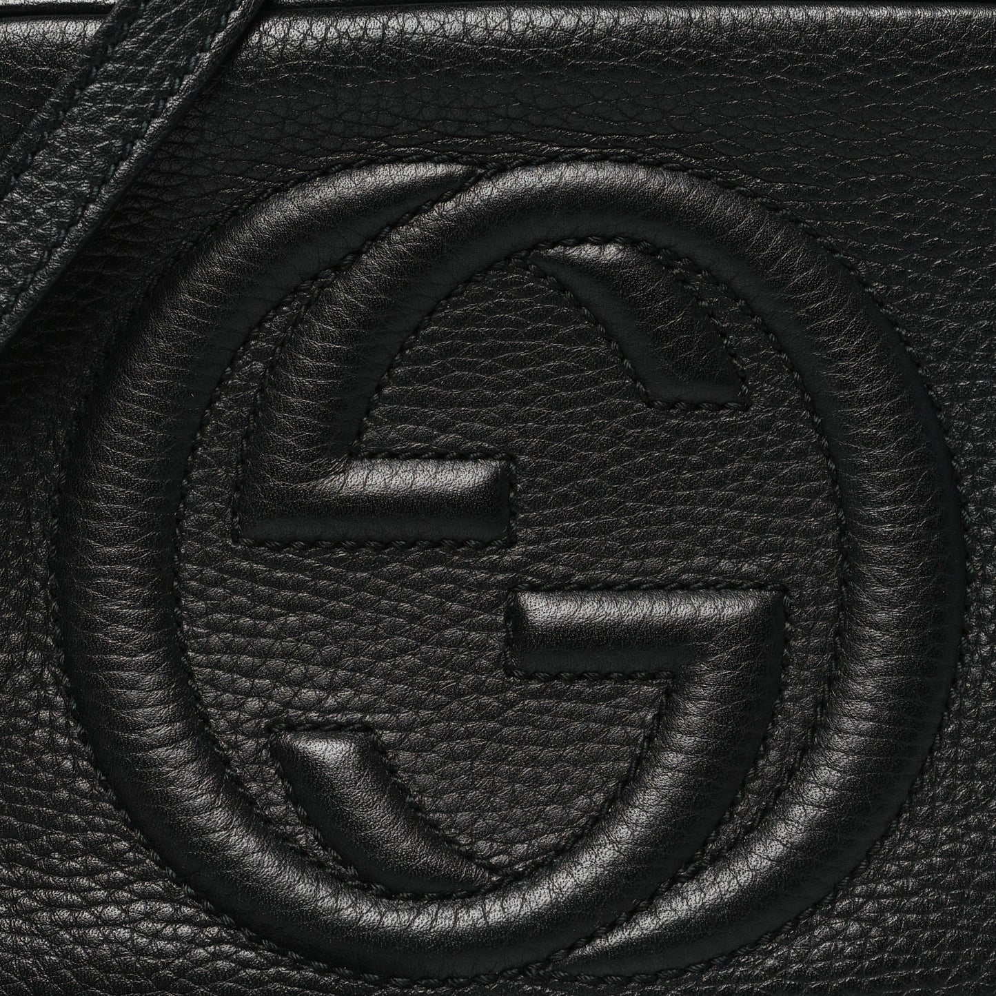 Pebbled Calfskin Small Soho Disco Bag Black