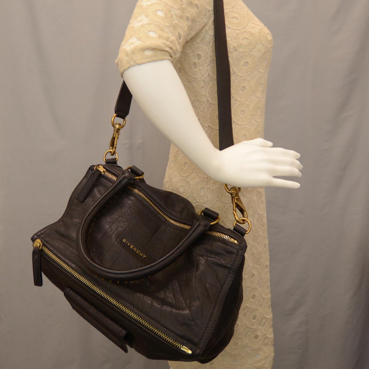 Leather Medium Pandora Black