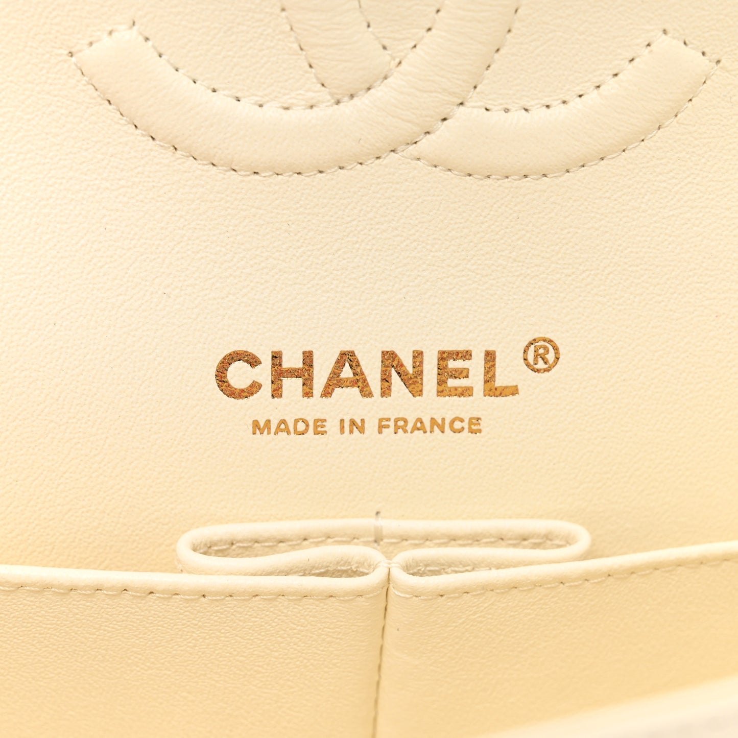 Caviar Quilted Medium Double Flap White