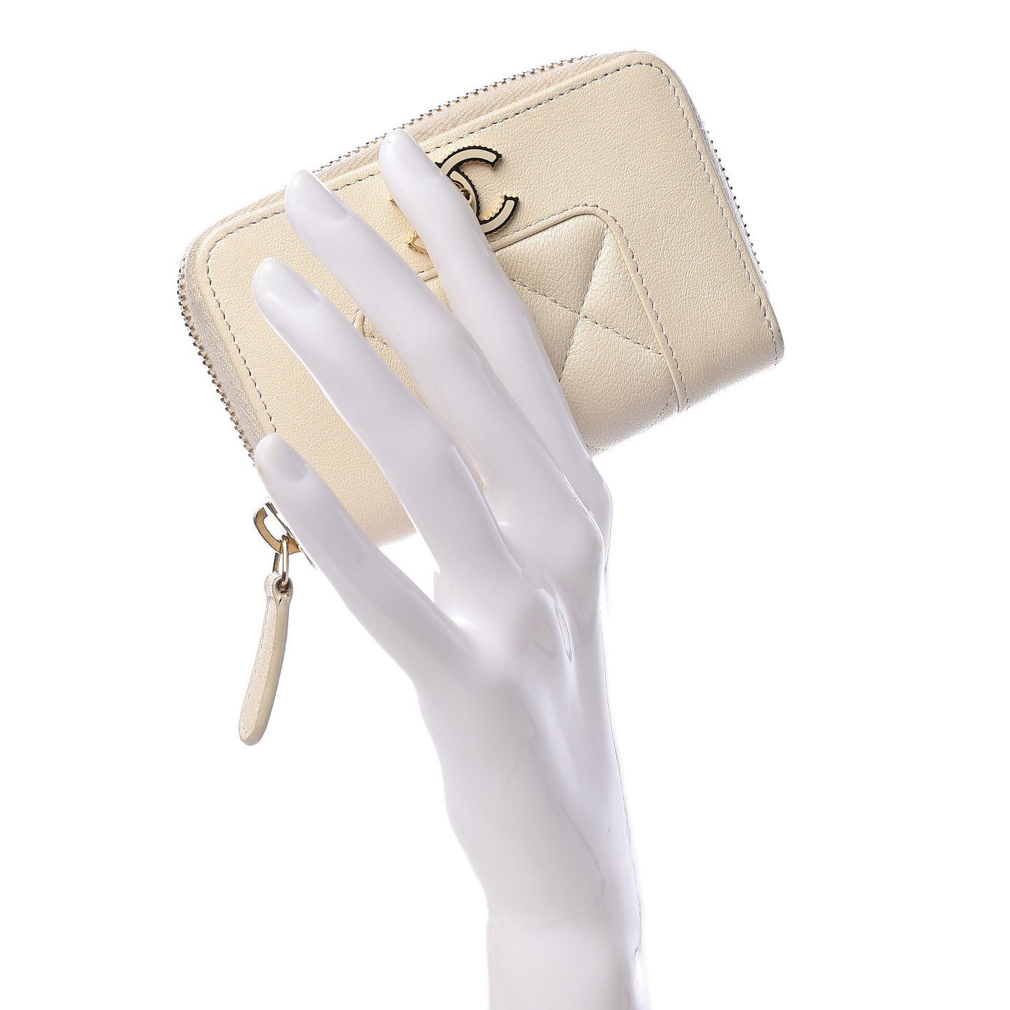 Sheepskin Quilted Mademoiselle Vintage Zip Coin Purse White
