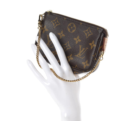 Louis Vuitton Monogram Mini Pochette Accessories 2 of 8
