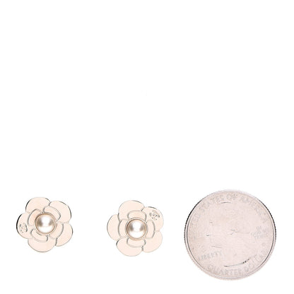 Chanel Pearl CC Camellia Earrings Gold 2 of 6