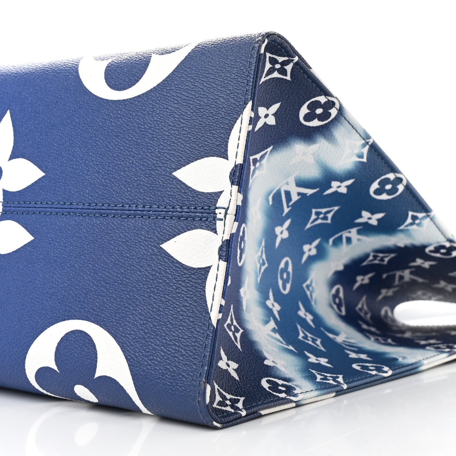 Louis Vuitton Monogram Escale Onthego GM Blue 10 of 10