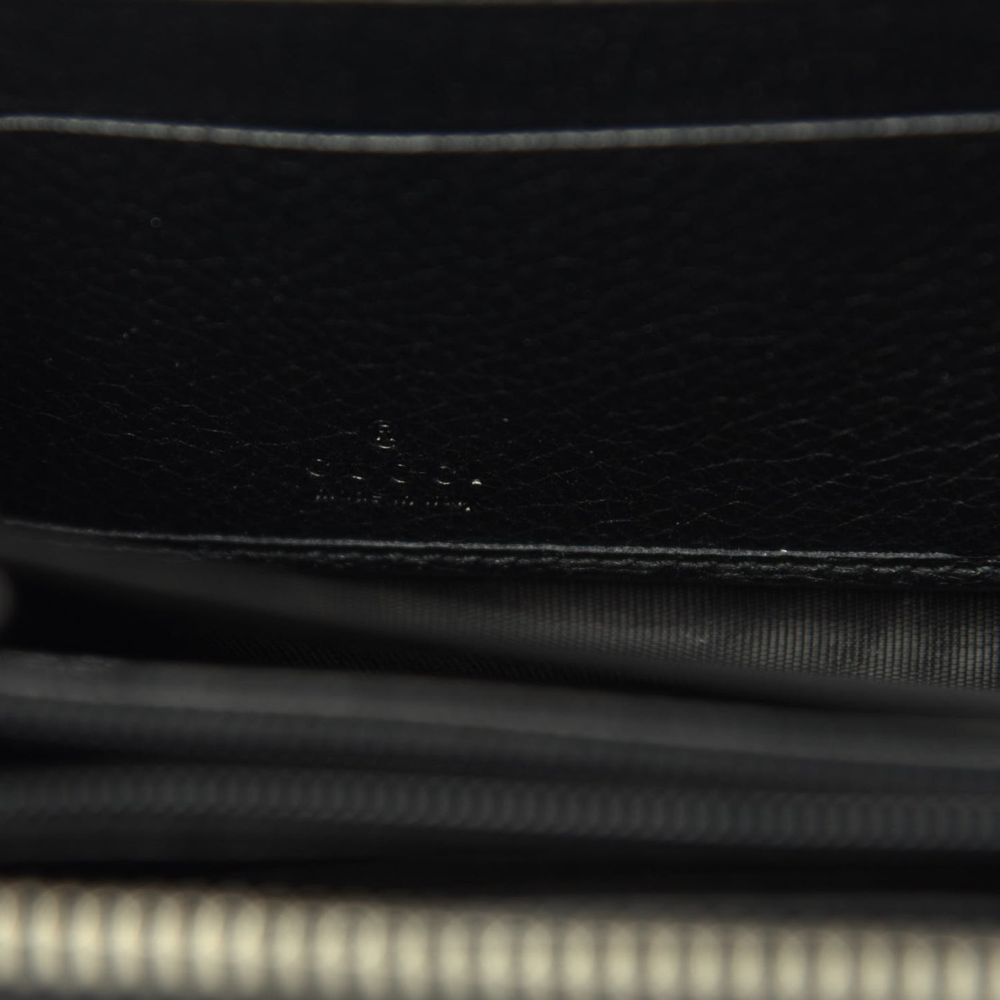 Textured Calfskin Jacquard Gucci Stripe Zip Around Wallet Black Ecru