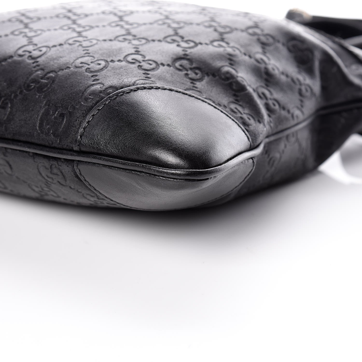 Gucci Guccissima Small Flat Messenger Bag Black 9 of 14