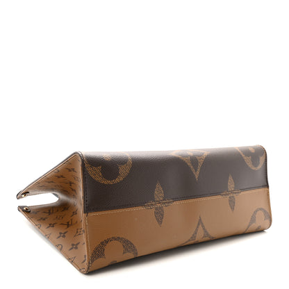 Louis Vuitton Reverse Monogram Giant Onthego MM 4 of 9