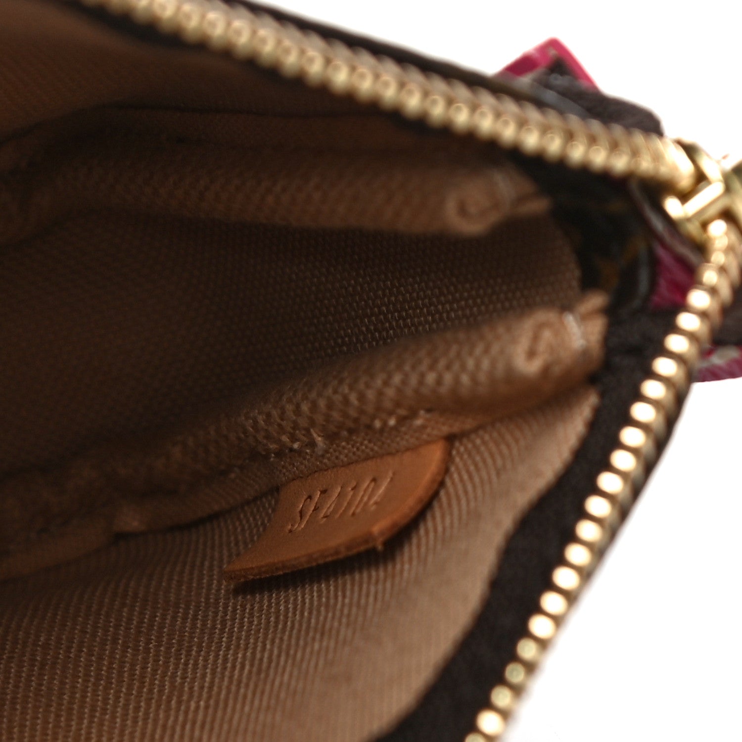 Louis Vuitton Monogram 2014 Christmas Animation Mini Pochette Accessories 6 of 11