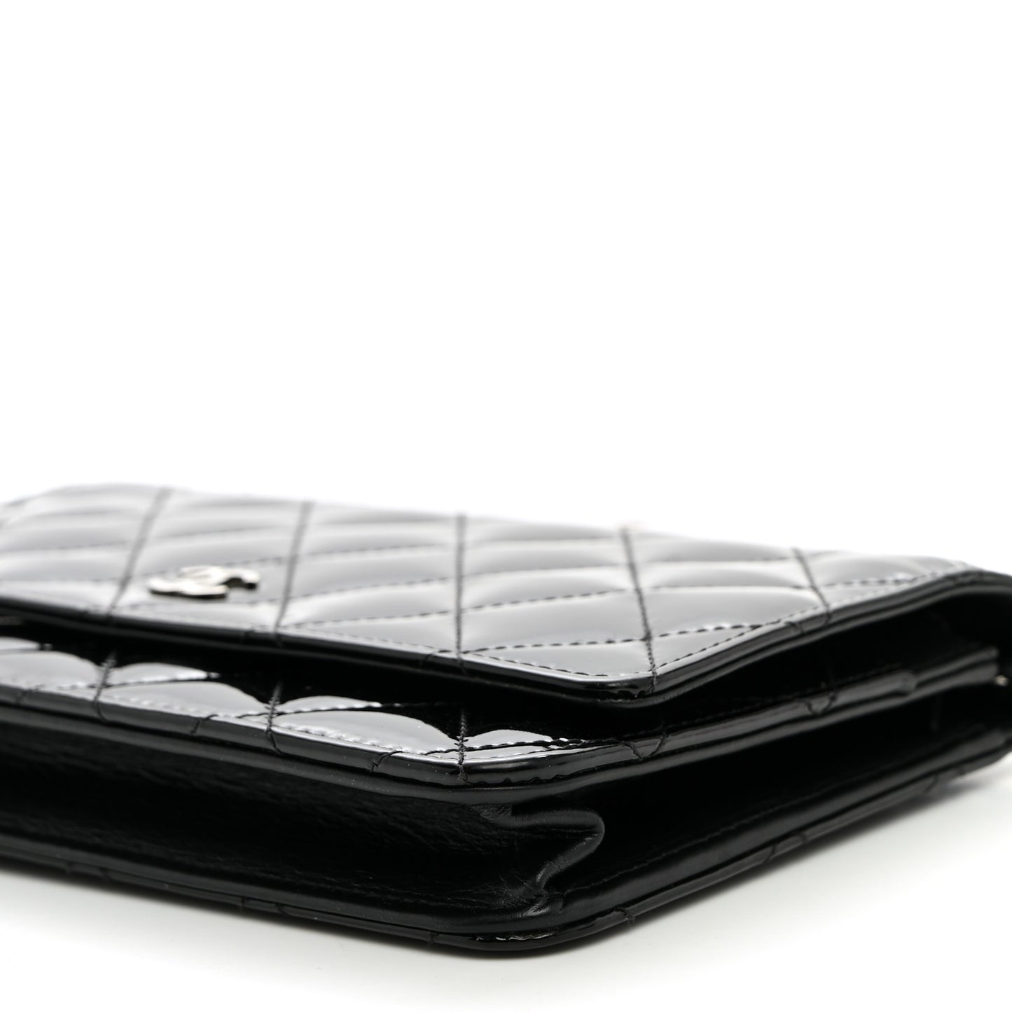 Patent Quilted Wallet On Chain WOC Black