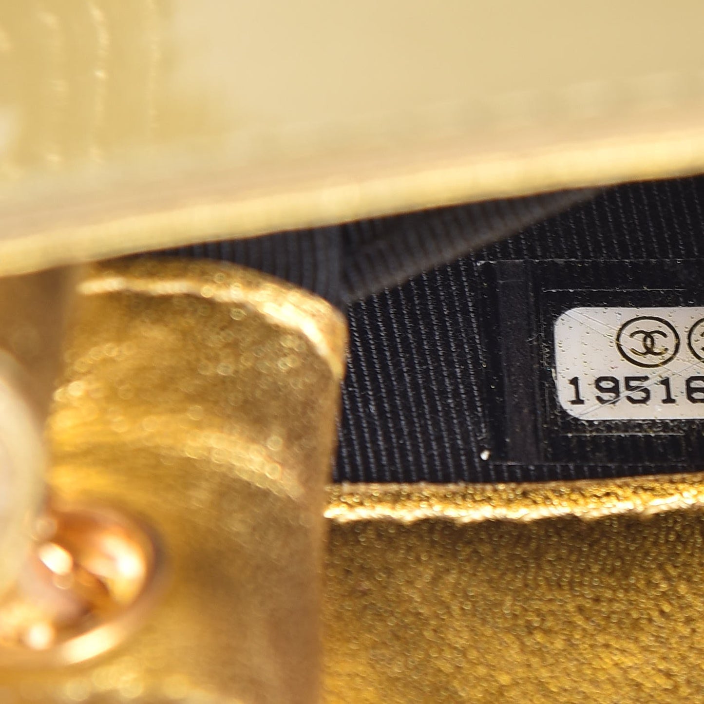 Metallic Patent Crossbody CC Phone Holder Gold