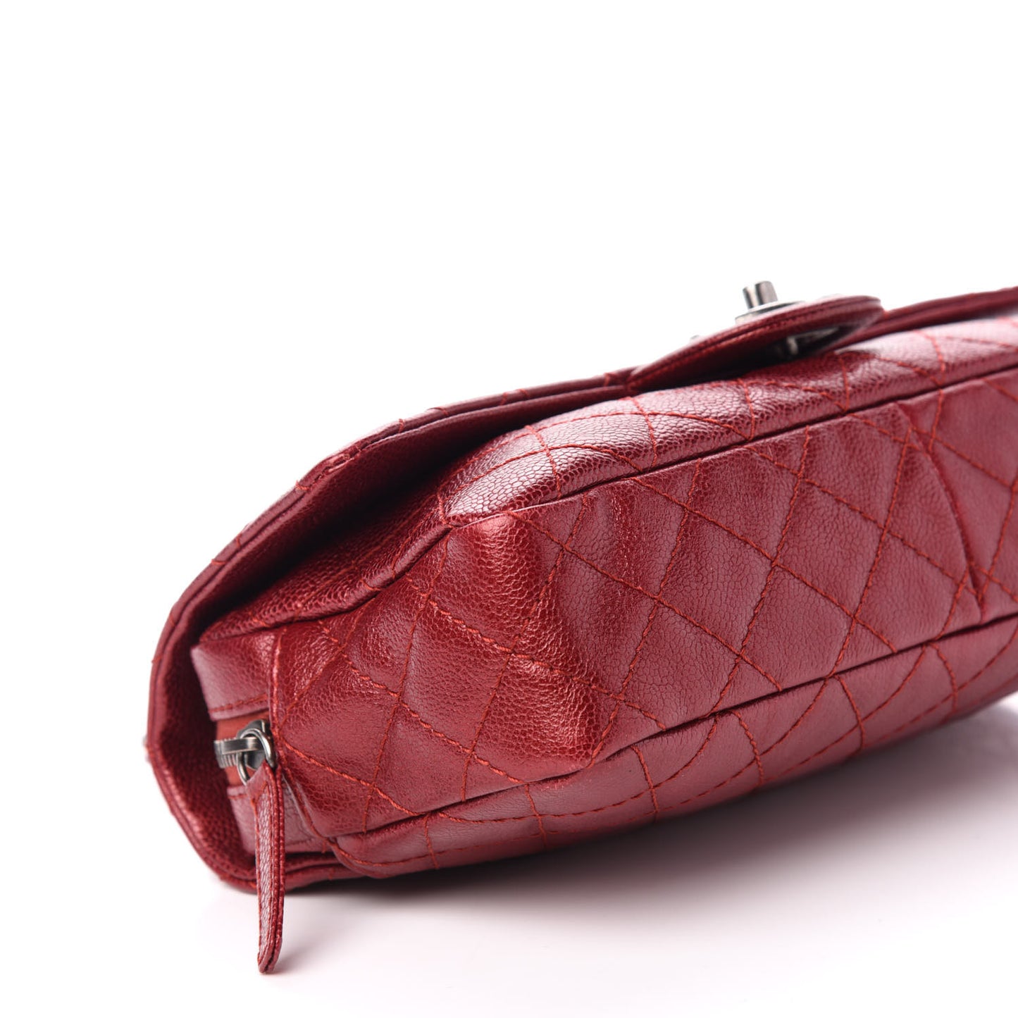 Iridescent Caviar Quilted Large Chic Flap Red