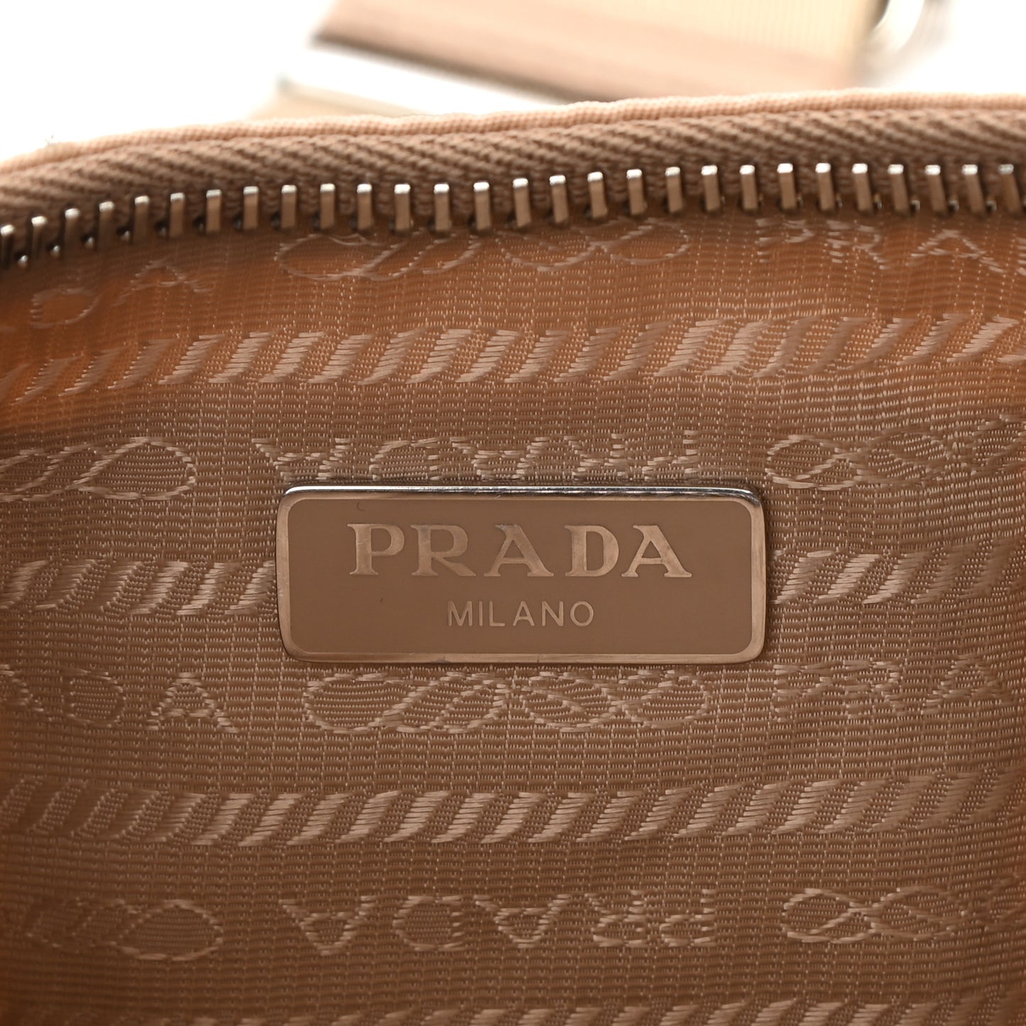 Nylon Re-Edition 2005 Shoulder Bag Cammeo