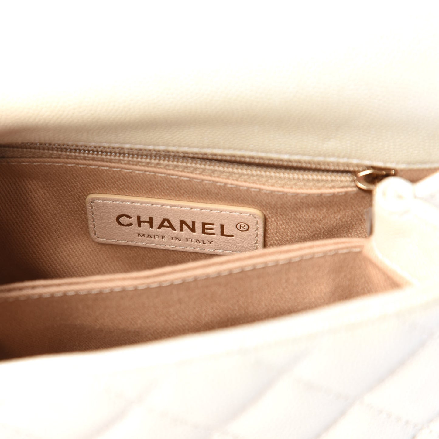 Iridescent Caviar Quilted Extra Mini Coco Handle Flap Ivory