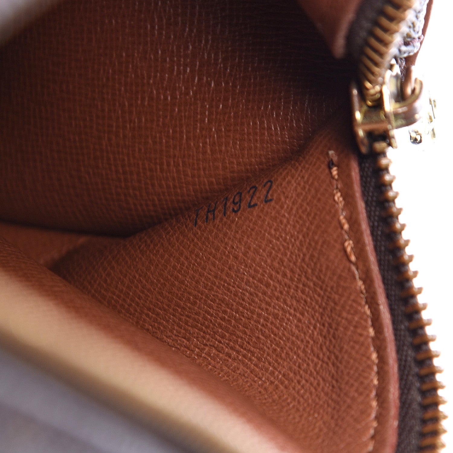 Louis Vuitton Monogram Papillon 26 6 of 15