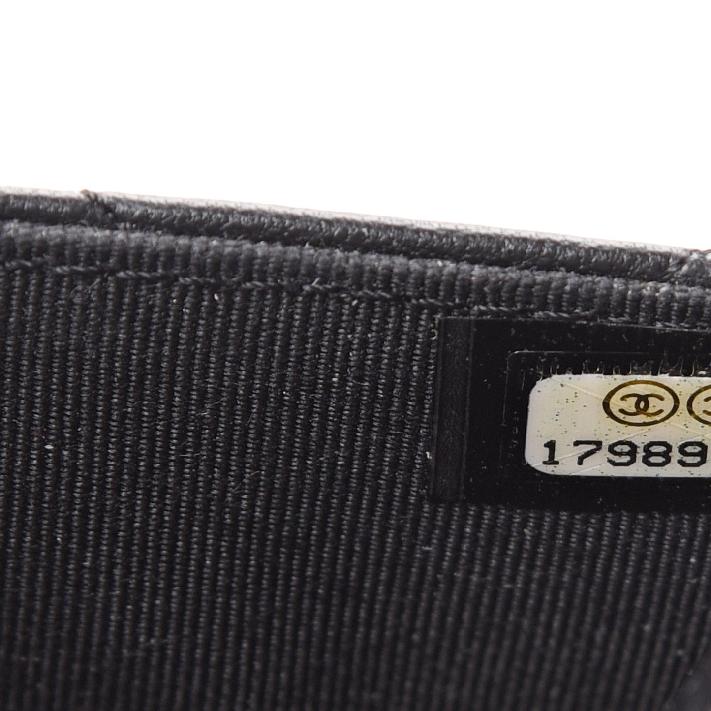Lambskin Quilted Wallet On Chain WOC Black