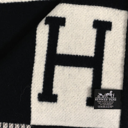Hermes Wool Cashmere Avalon III Blanket Ecru Black 3 of 3