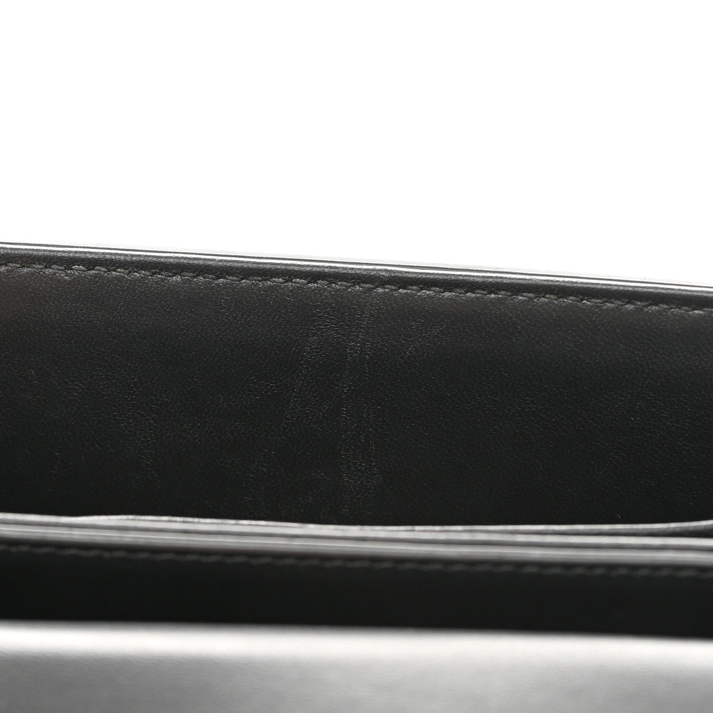 Box Calfskin 30 Montaigne Box Bag Black