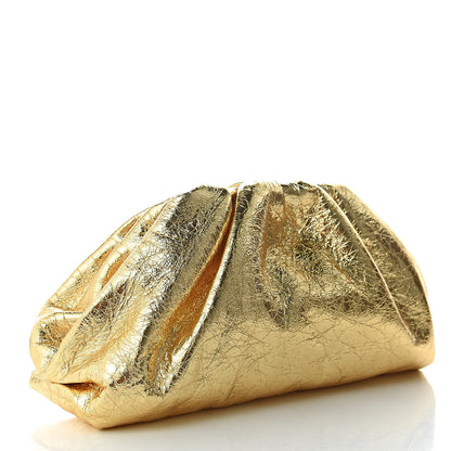 Bottega Veneta Metallic Crinkled Lambskin The Pouch Oversized Clutch Oro 3 of 8