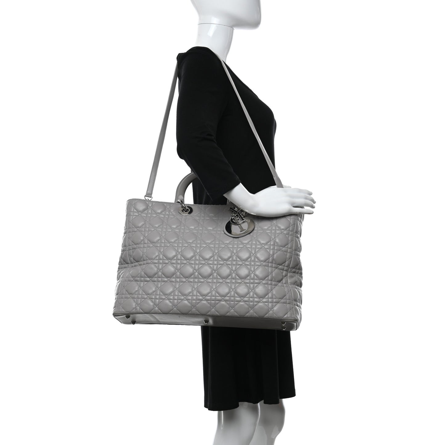 Lambskin Cannage XL Lady Dior Light Grey