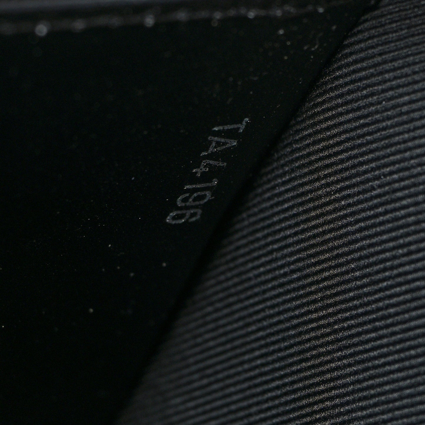 Monogram Eclipse Pochette Voyage MM